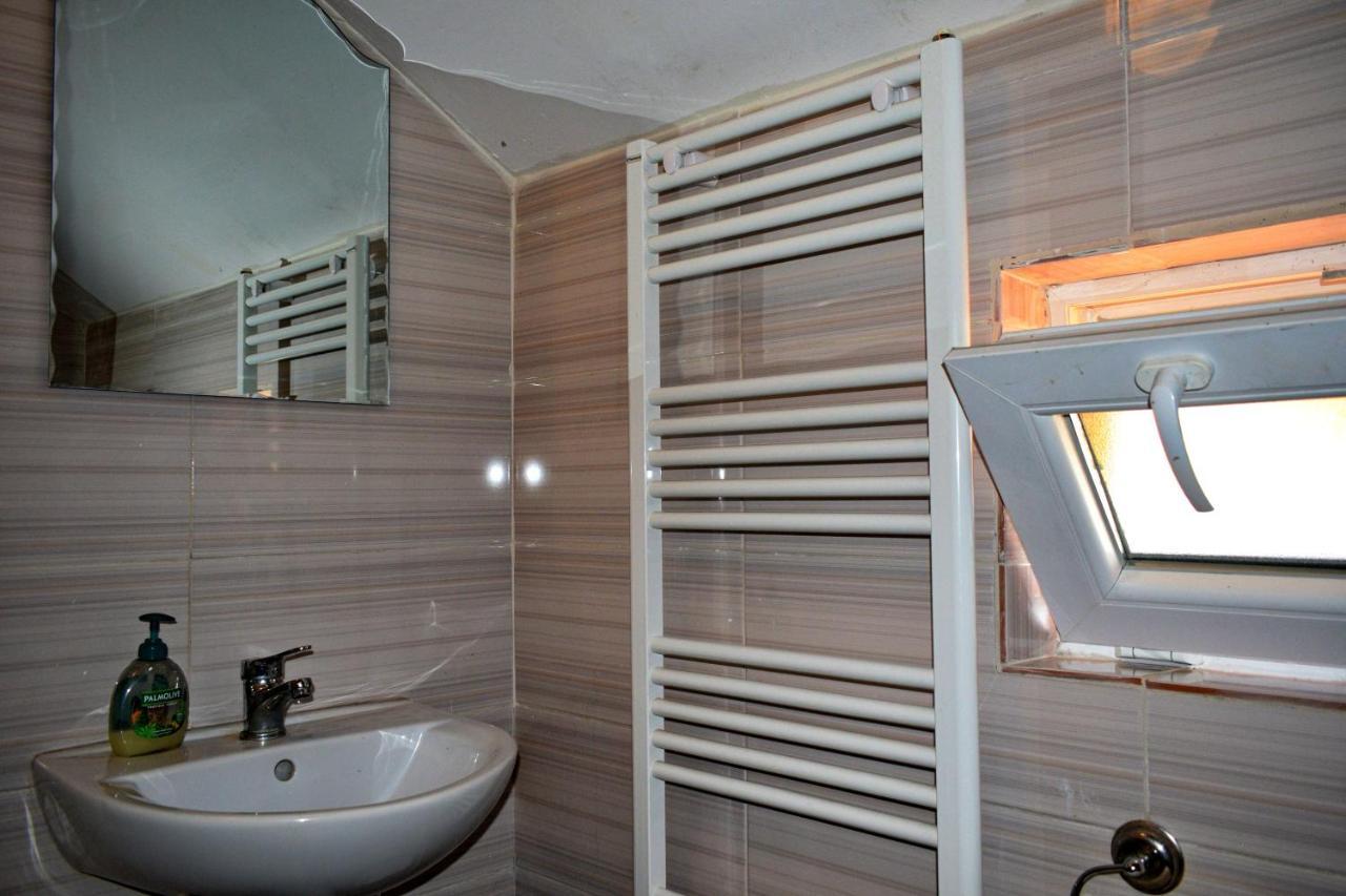 Casa Vladicu 호텔 Breb 외부 사진
